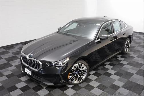 2025 BMW i5 xDrive40