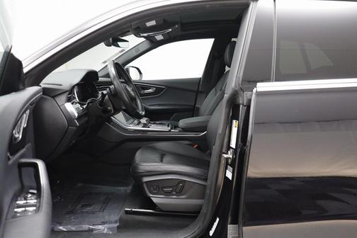 2020 Audi Q8 55 Premium Plus