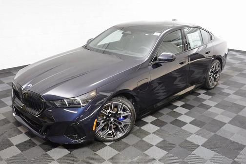 2026 BMW 550e xDrive