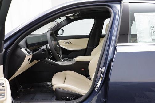 2026 BMW 330 i xDrive