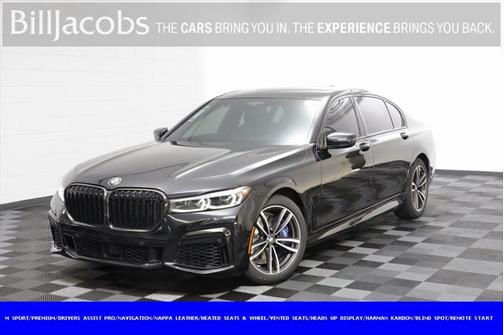 2022 BMW 740 i xDrive