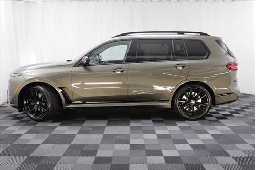 2026 BMW X7 M60i