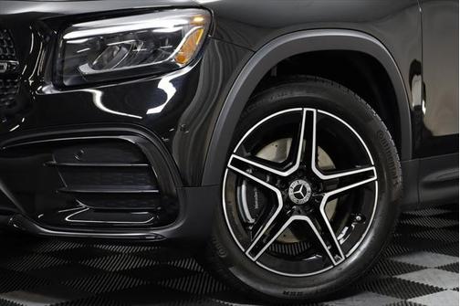 2024 Mercedes-Benz GLB 250 4MATIC