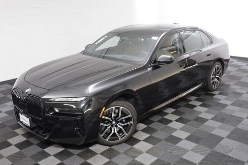 Black Sapphire Metallic 2025 BMW 760 xDrive