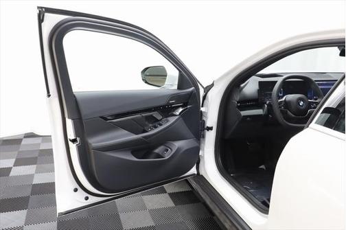 2025 BMW 530 i xDrive