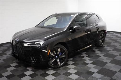 2025 BMW iX xDrive50