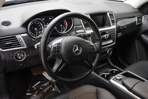 2015 Mercedes-Benz M-Class 4MATIC