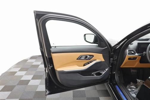 2023 BMW 330 xDrive