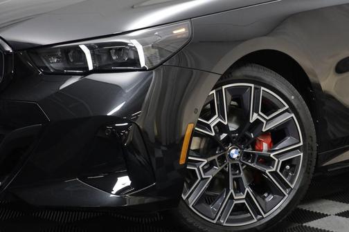 Black Sapphire Metallic 2027 BMW 530 i xDrive