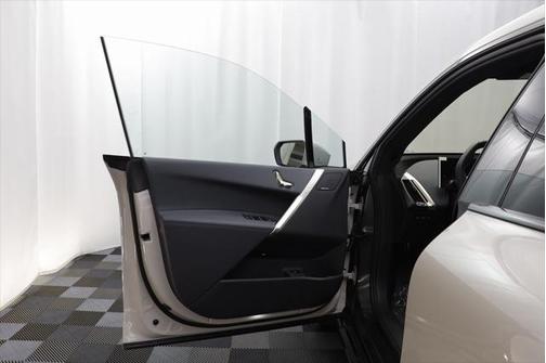 2026 BMW iX xDrive60