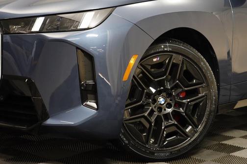 2026 BMW iX xDrive60