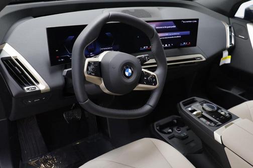 2026 BMW iX xDrive60