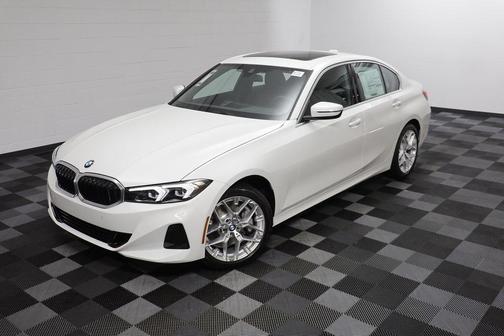 2026 BMW 330 i xDrive
