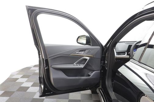 Black Sapphire Metallic 2026 BMW X1 xDrive28i