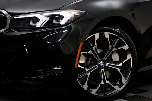 2026 BMW 330 xDrive NA