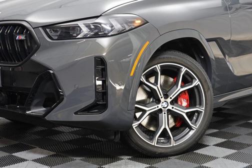 2025 BMW X6 M60i