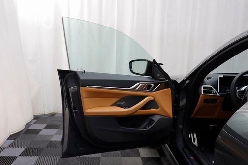 2026 BMW M440 i xDrive