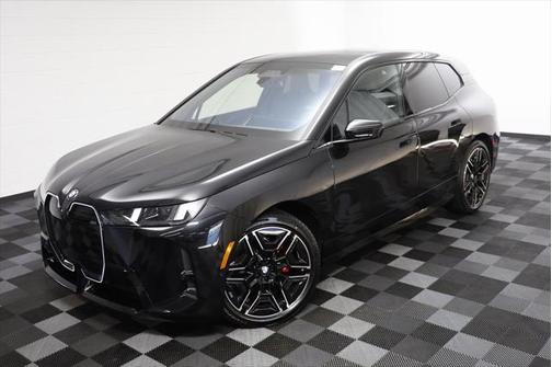 2026 BMW iX M70
