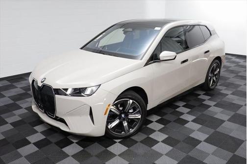 2026 BMW iX xDrive45