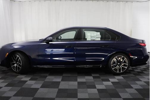 2025 BMW 760 i xDrive