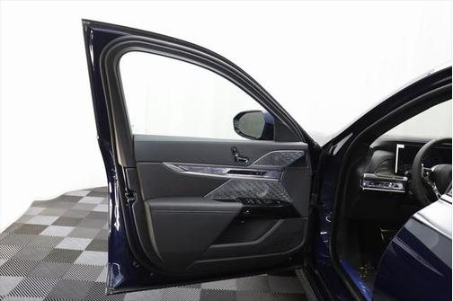 2025 BMW 760 i xDrive