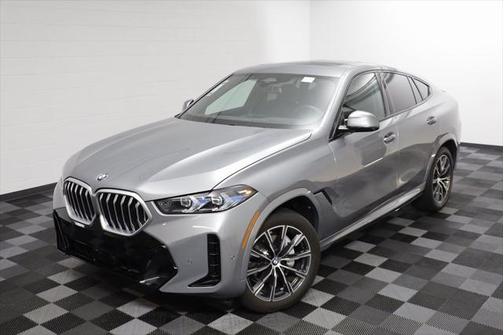 2025 BMW X6 xDrive40i