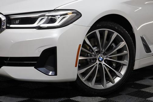 2022 BMW 530 i xDrive