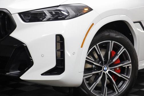 2026 BMW X6 xDrive40i