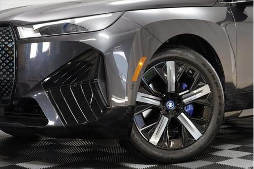 2022 BMW iX xDrive50