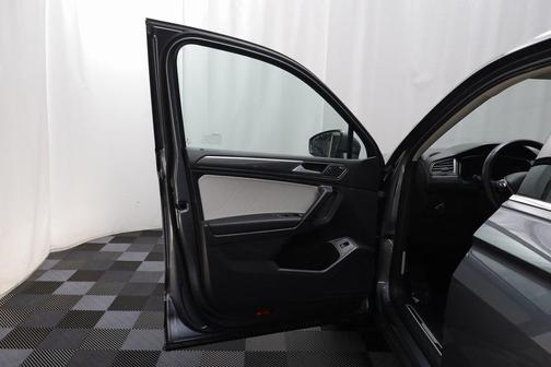 2019 Volkswagen Tiguan 2.0T SEL