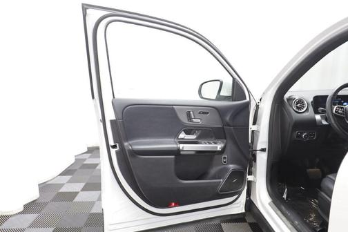 Polar White 2021 Mercedes-Benz GLB 250 4MATIC
