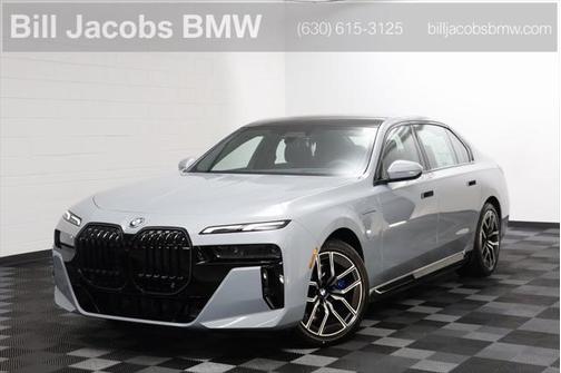 2025 BMW 750e i xDrive