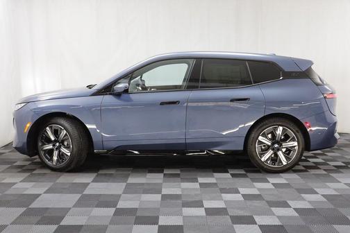 2026 BMW iX xDrive45