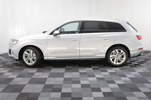 2023 Audi Q7 55 Prestige