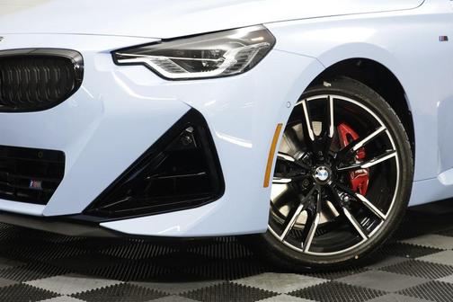Zandvoort Blue 2026 BMW M240 i xDrive