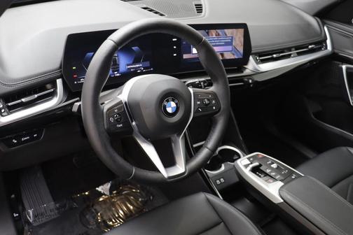 Black Sapphire Metallic 2026 BMW X1 xDrive28i