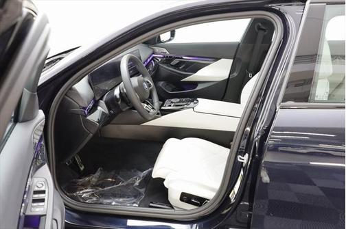 2025 BMW i5 xDrive40
