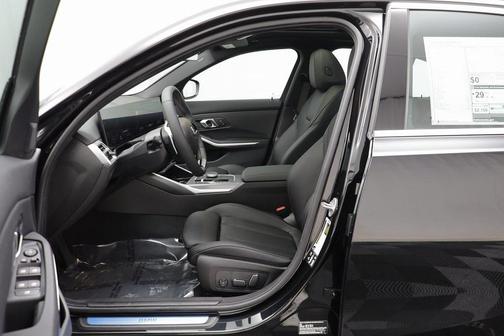 2026 BMW 330 xDrive NA
