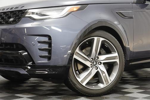 2024 Land Rover Discovery P360 Dynamic SE