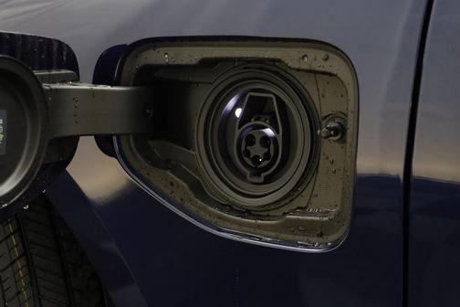 2026 BMW 550e xDrive