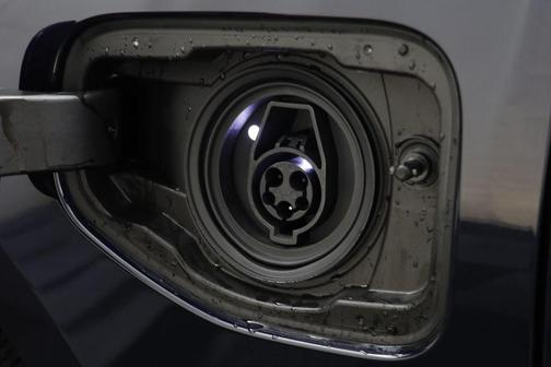 2026 BMW 550e xDrive