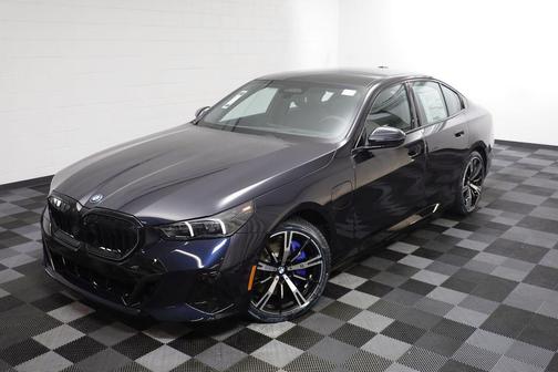 2026 BMW 550e xDrive