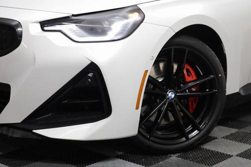 2024 BMW M240 i xDrive