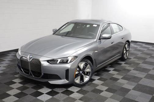 Skyscraper Grey Metallic 2026 BMW i4 Gran Coupe xDrive40