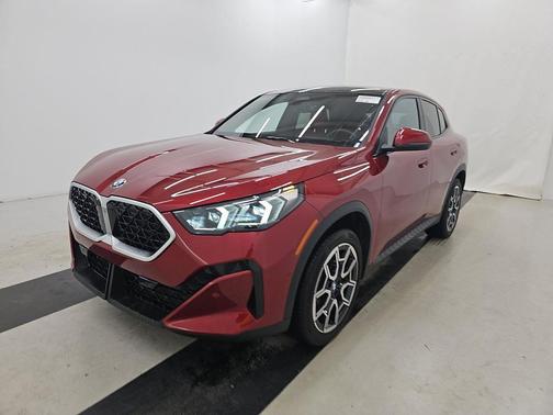 2025 BMW X2 xDrive28i