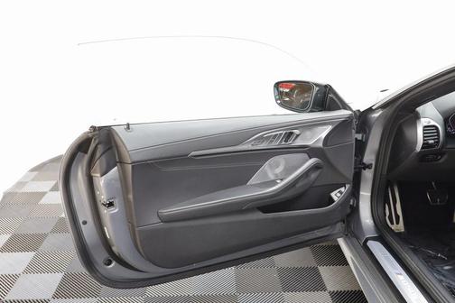 2025 BMW M850 xDrive