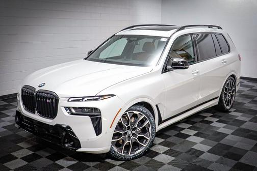 2026 BMW X7 M60i