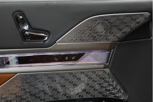 2025 BMW 760 i xDrive