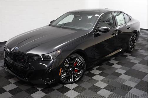 2025 BMW i5 M60
