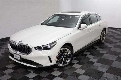 2025 BMW i5 xDrive40